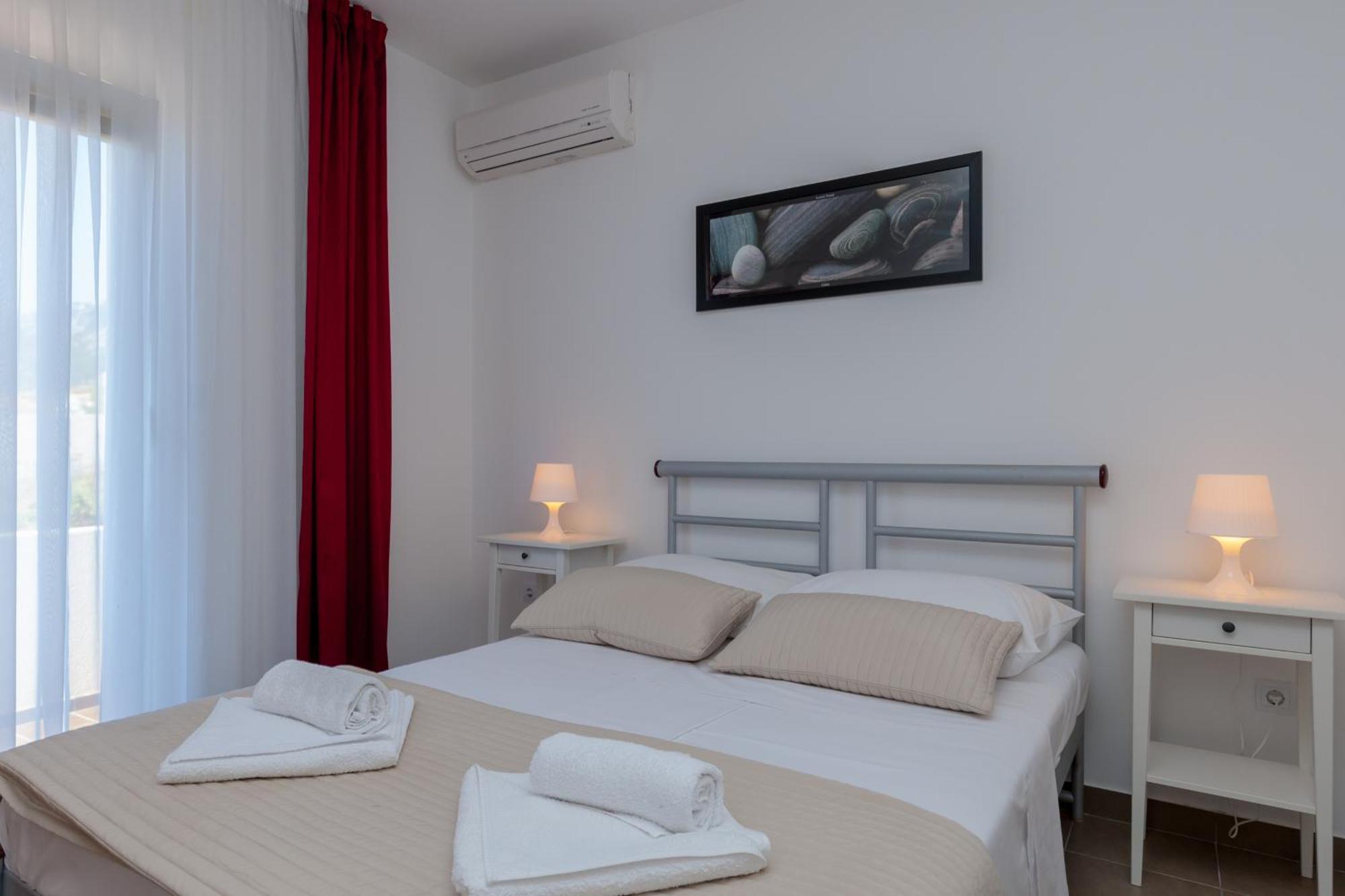 Apartament Livia *
